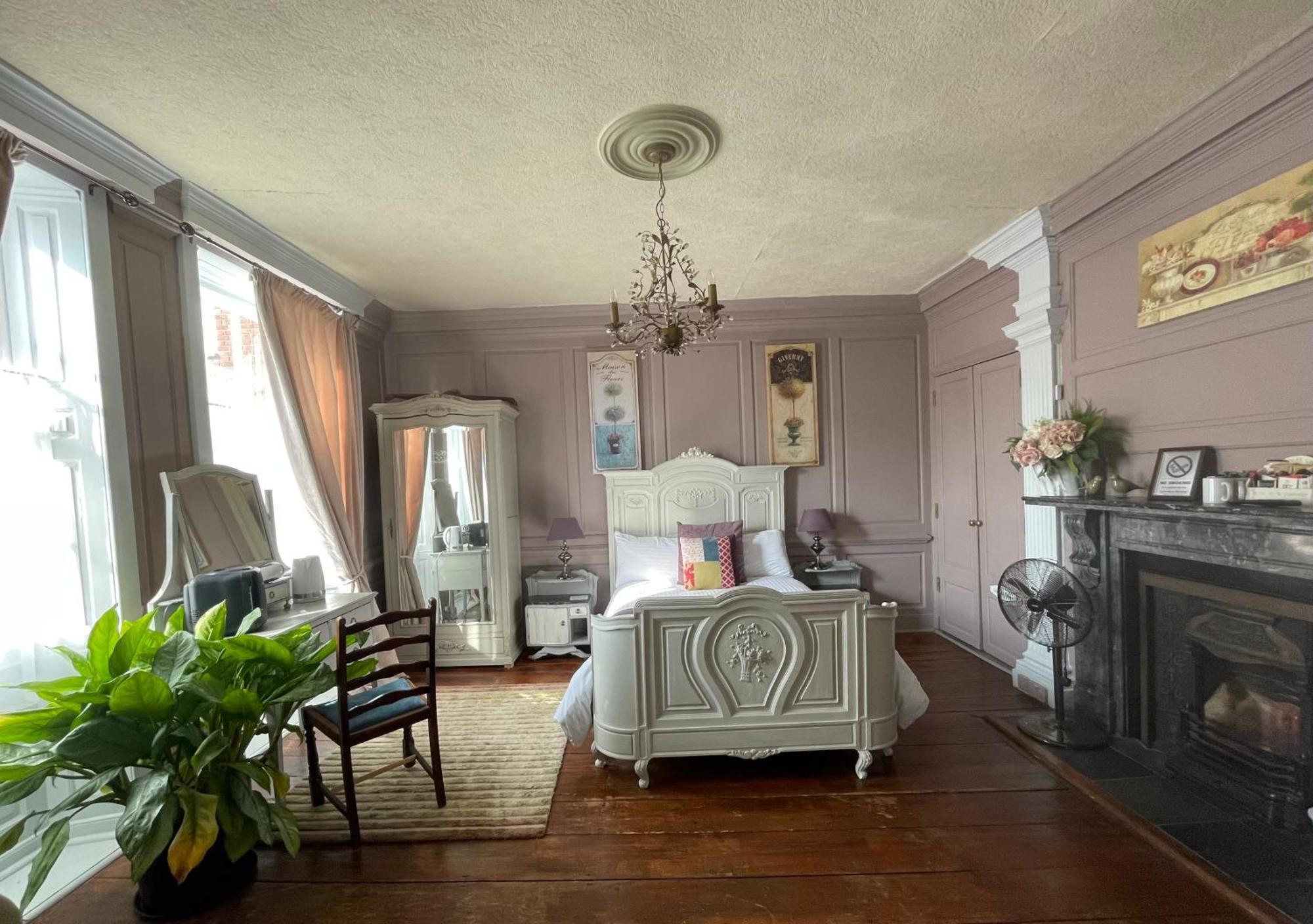 The Mansion House Hotel Холбич Экстерьер фото